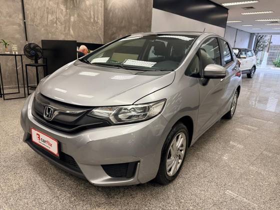 HONDA FIT 1.5 DX 16V FLEX 4P AUTOMÁTICO HONDA FIT 1.5 DX 16V FLEX 4P AUTOMÁTICO